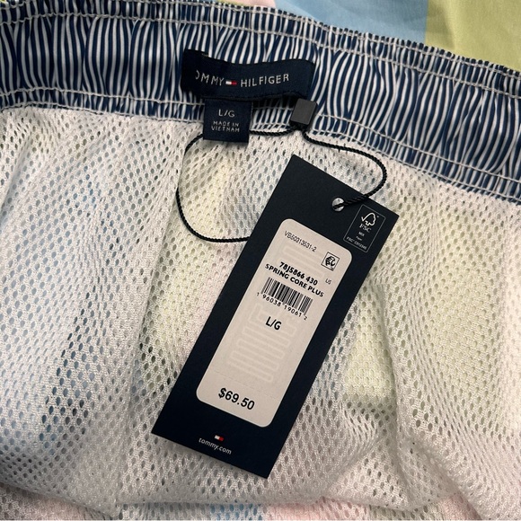 NWT Tommy Hilfiger Spring Core Plus Swim Trunks Size Large - Picture 5 of 7